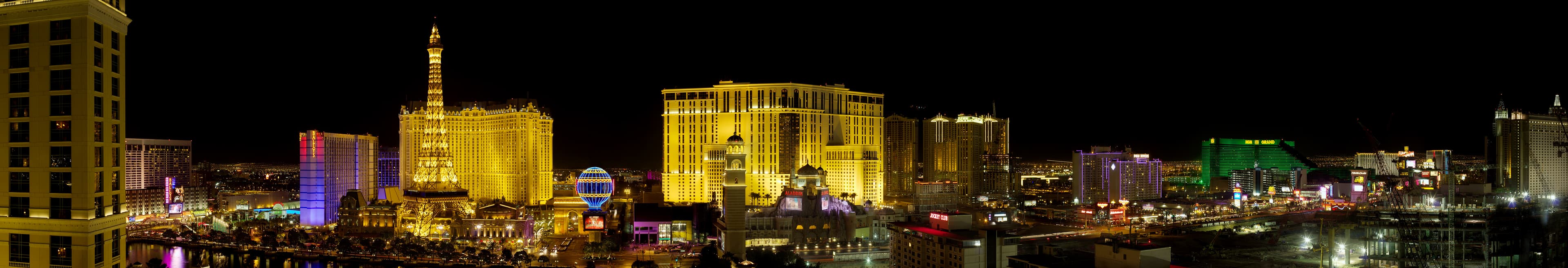 Las Vegas Strip skyline at night
